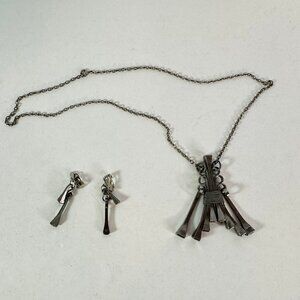 Horse Shoe Nail Pendant Necklace w/ Clip On Earrings